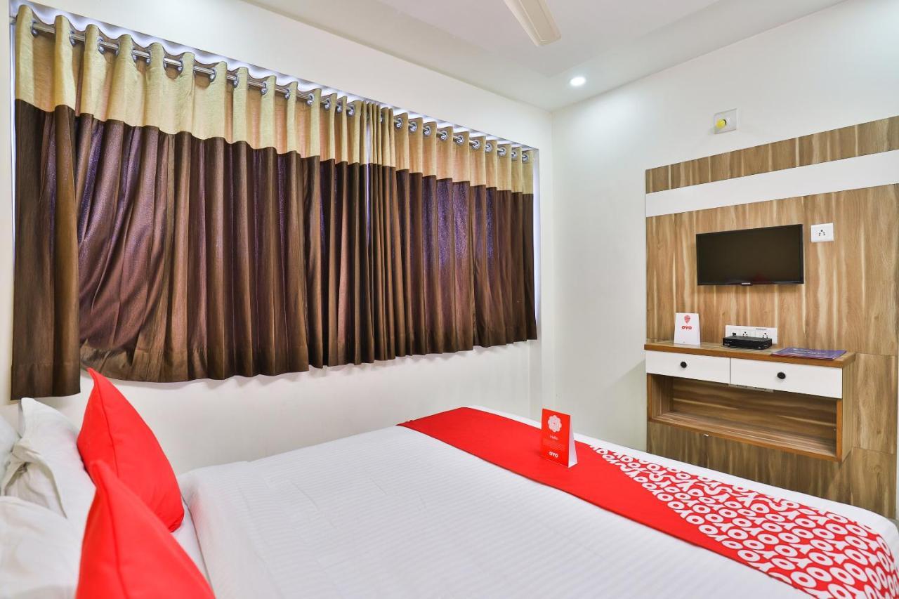 Oyo 15417 Red Rose Hotel Watuwa Екстериор снимка