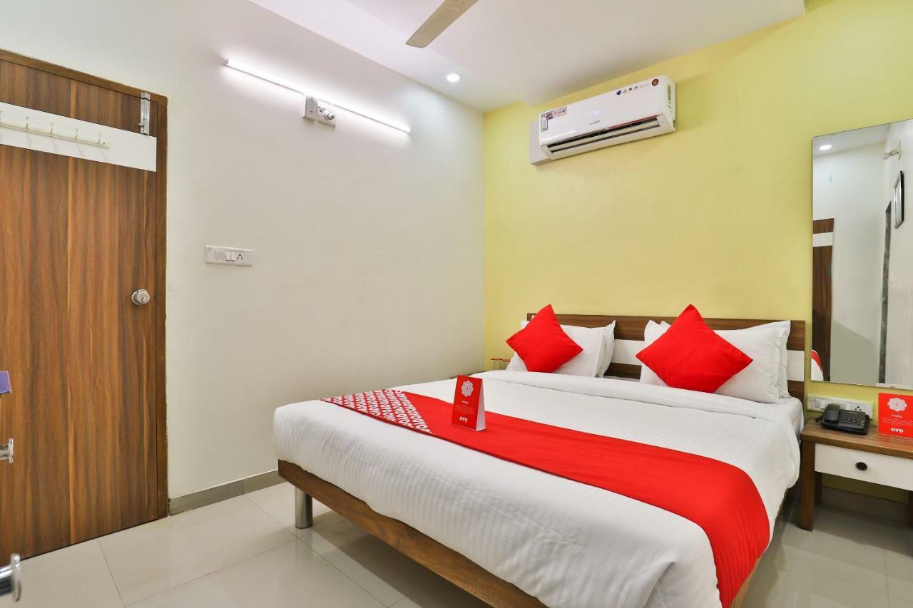 Oyo 15417 Red Rose Hotel Watuwa Екстериор снимка