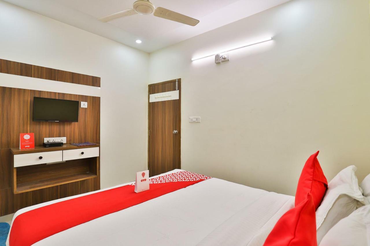 Oyo 15417 Red Rose Hotel Watuwa Екстериор снимка